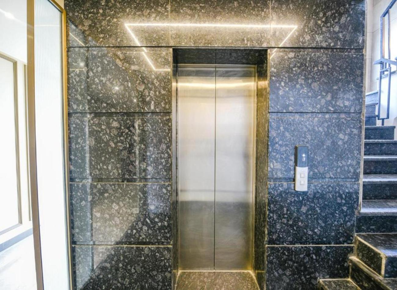 Hotel Cullinan By Qotel Janakpuri Delhi  Esterno foto