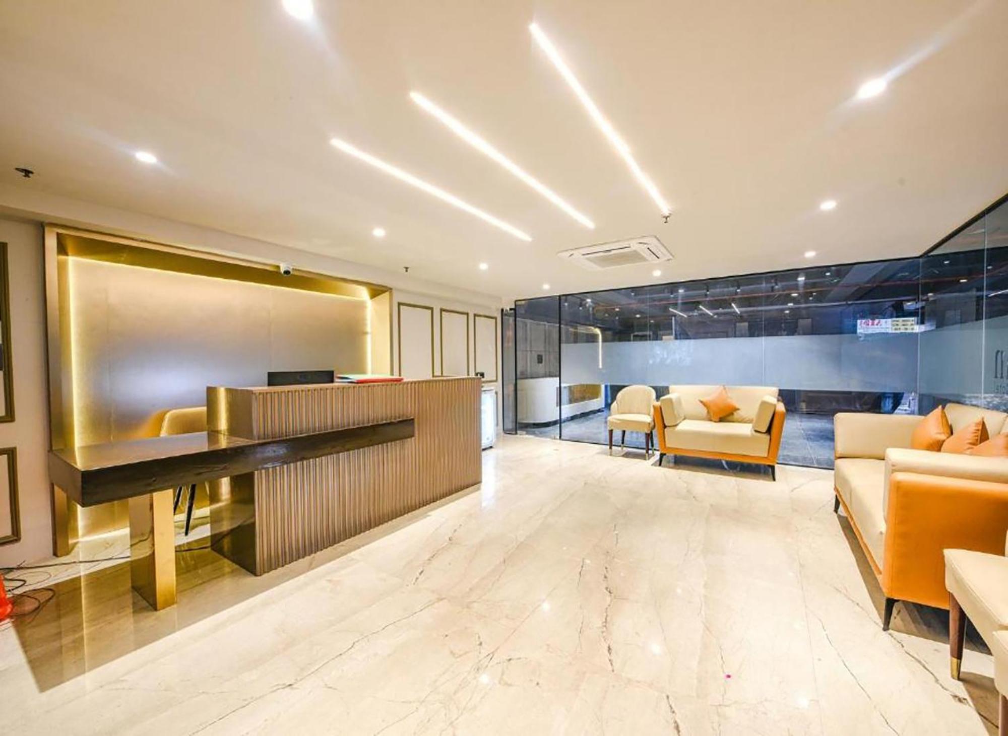 Hotel Cullinan By Qotel Janakpuri Delhi  Esterno foto